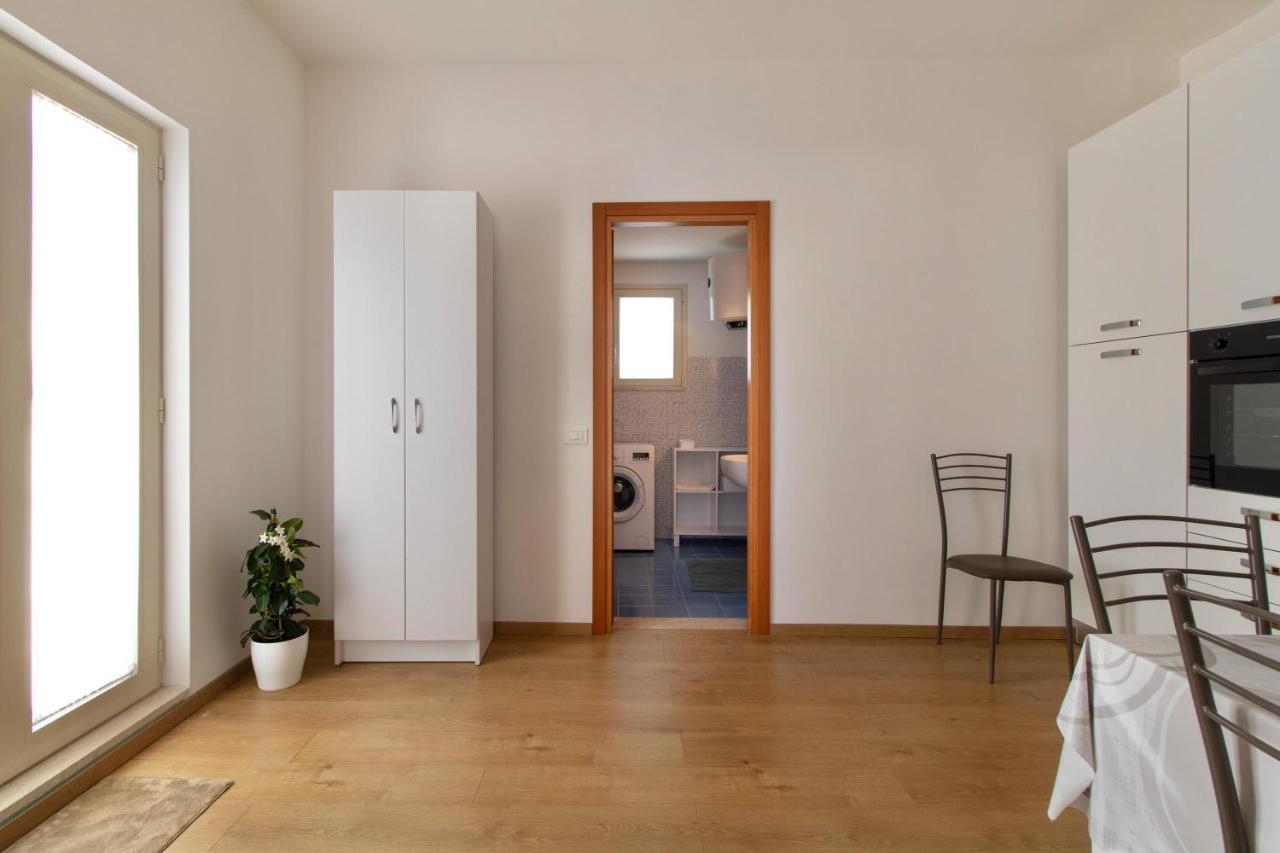 Casa Vacanza I Due Ulivi Μόντικα Εξωτερικό φωτογραφία